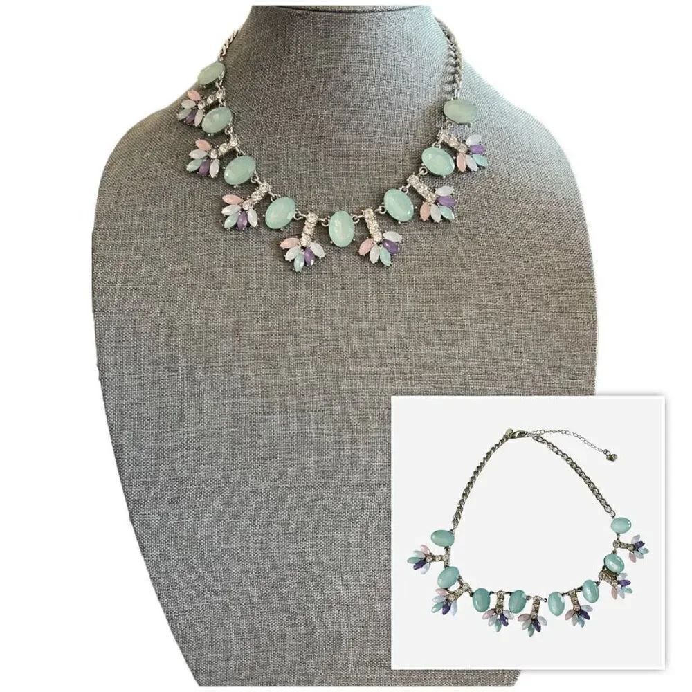 Womens Charming Charlie Lovely Drape Statement Necklace